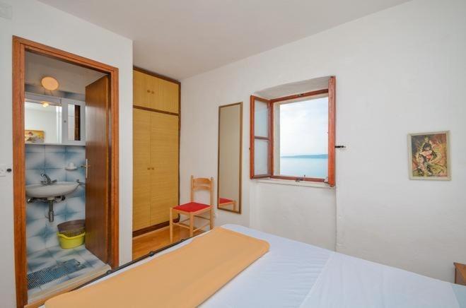 Apartments With A Parking Space Brela, Makarska - 11552 Room photo